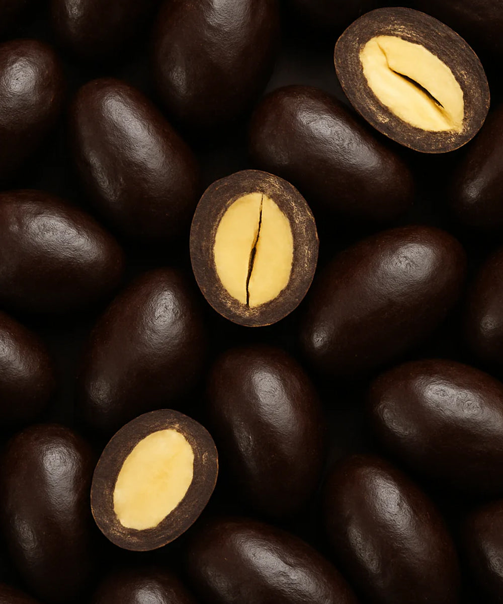 Almendras Bañadas en Chocolate Bitter 100 g.