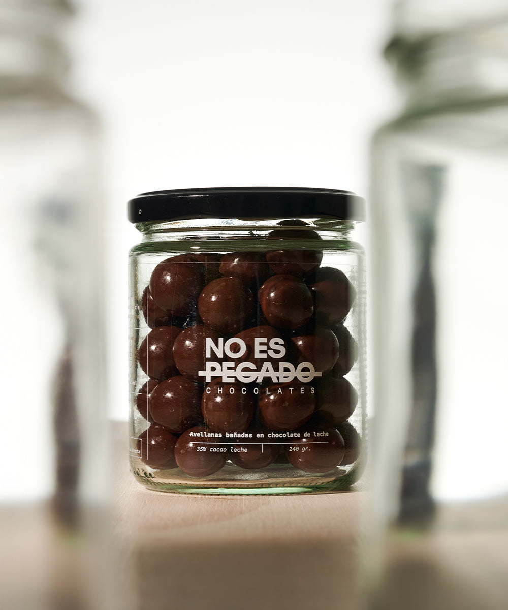 Avellanas Bañadas en Chocolate de Leche 220 g.